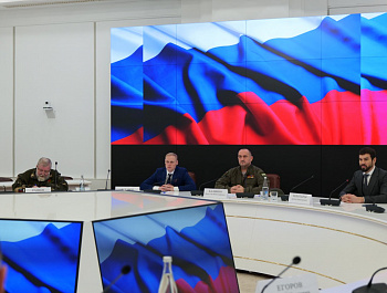 Губернатор Роман Бусаргин продолжил традиционный цикл встреч с представителями всех партий Саратовской областной думы