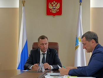 Губернатор Роман Бусаргин провел рабочую встречу с главой Марксовского района Дмитрием Романовым