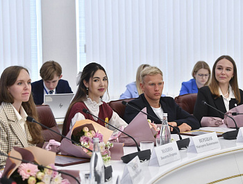 Роман Бусаргин предложил увеличить число номинаций Столыпинской премии 