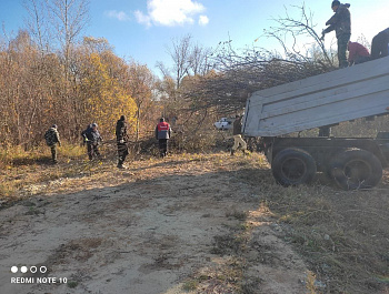 В Шняевском муниципальном образовании удалось решить одну из самых важных проблем в жизни  сел - восстановить  переправу через протоку в  с. Шняево