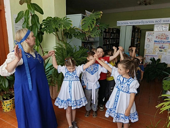 «Путешествие в страну фольклора»                                                                        Фольклорный калейдоскоп