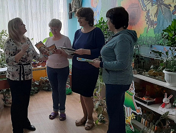 «С периодикой не скучно, мы с ней в жизни неразлучны»