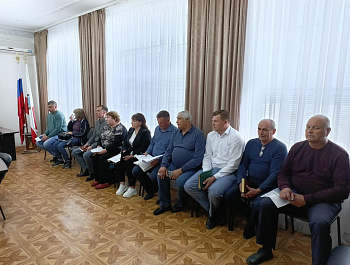 В рабочем режиме рассмотрели ряд вопросов с главами муниципальных образований