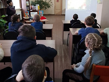 «Добрый сказочник Перро»                                                               Литературный дилижанс